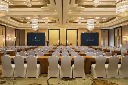 Renaissance Shanghai Pudong - 20
