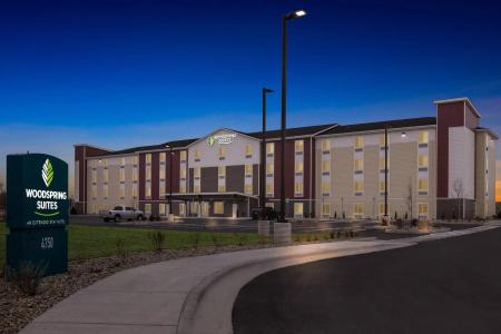 Comfort Suites - 25