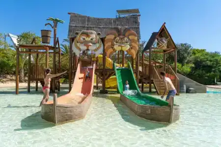 Magic Natura Animal, Waterpark & Polynesian Resort - 16