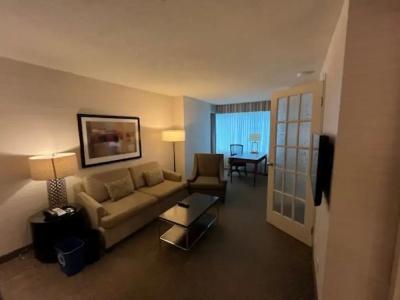 Cambridge Suites - 50