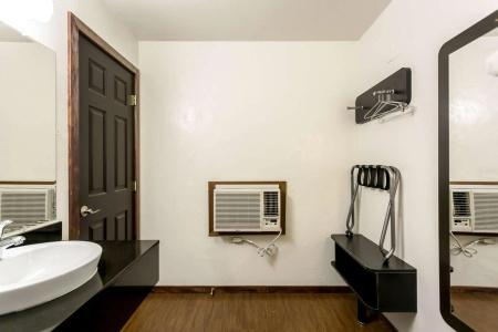 6-Missoula, MT - University - 13