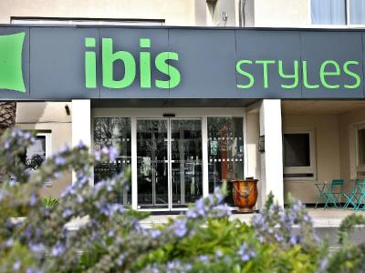 ibis Styles Avignon Sud - 36