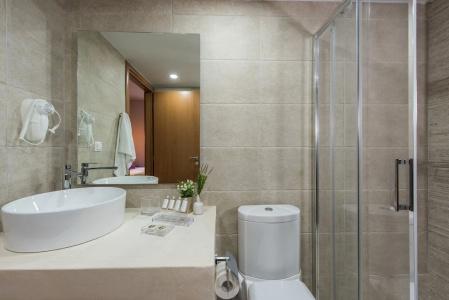 Bluebell Luxury Suites - 40