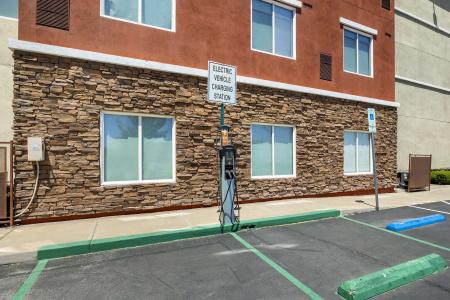 Best Western Plus Henderson - 27
