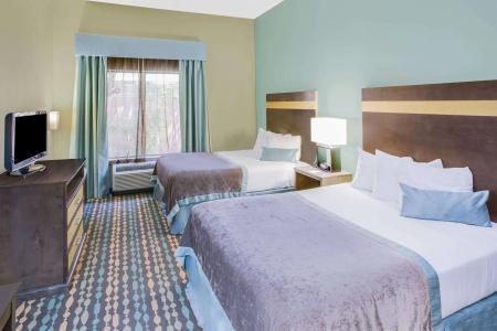 Wingate by Wyndham - 5