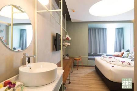 Samsen Street - Sha Extra Plus - 62