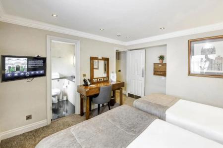 Langham Court - 31