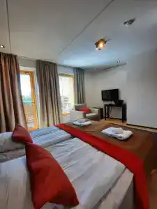 Levi Suites Levi Gold - 270