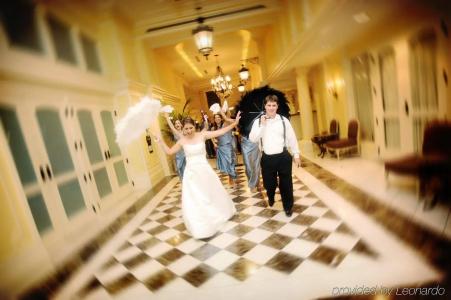 Astor Crowne Plaza New Orleans French Quarter, Corner of Bourbon and Canal - 23