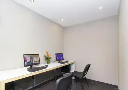 El Ejecutivo by Reforma Avenue - 4