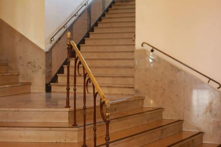 Monopol - Central Station - 15