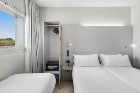 b&b Figueres - 29