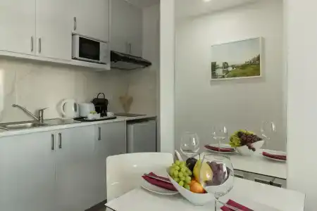 Art & Wine Studios and Apts - 23