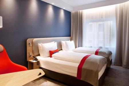 Holiday Inn Express Munich - Olympiapark, An Ihg - 2
