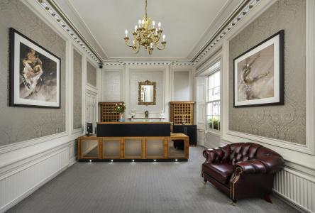 Albany Ballantrae - 1