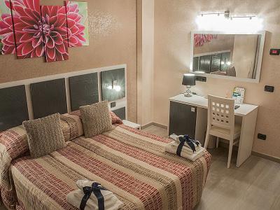 Albis Rooms Guest House - 2