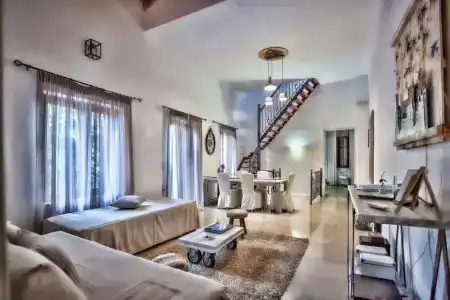 Maya's Boutique Residence - 35