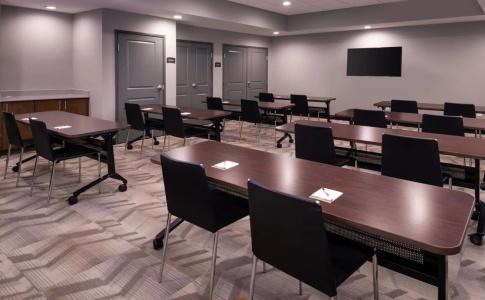Staybridge Suites - - 16