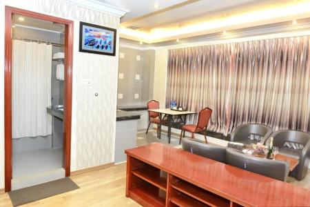Grand United - Ahlone Branch - 183