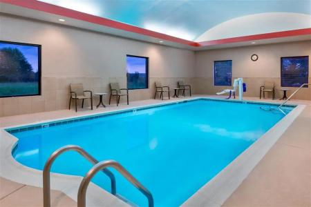 Hampton Inn & Suites/University Area - 16