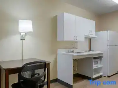 Extended Stay America Suites - - Airport - 21