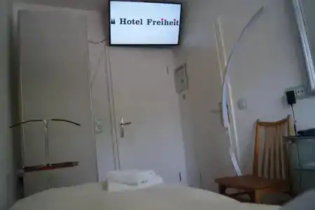 Freiheit - 48