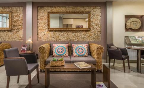 Alexandra ApartBenstarHotelGroup - 14