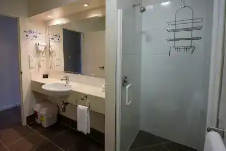 Shoreline - 40