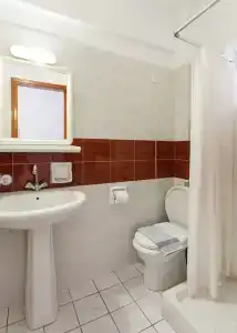 Petrino Guesthouse - 32