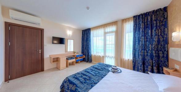 Blue Bay - 4