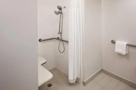 Courtyard by Marriott Fort Lauderdale North/Cypress Creek - 28