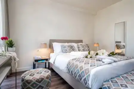 Urban Nest - Suites & - 30