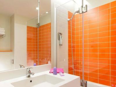 ibis Styles Tours Centre - 48