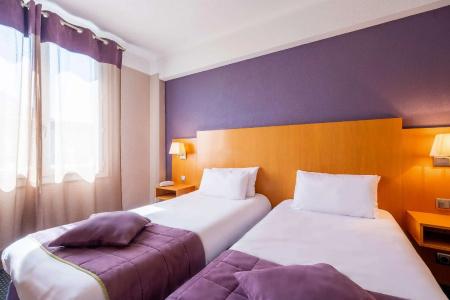 Quality Hôtel Christina Lourdes - 63