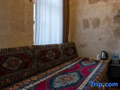 Caravanserai Cave - 236