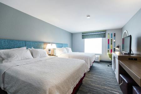 Hampton Inn - 32