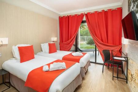 Sowells Saint Tropez - 75