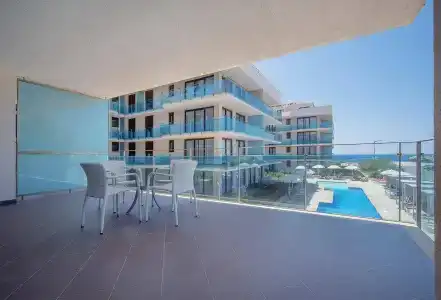 ApartFerrer Skyline - 16