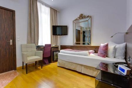 Best Western Plus Arcadia - 37