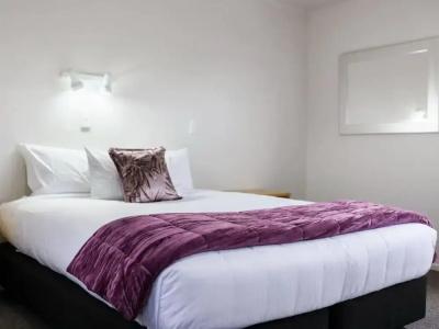 Drovers Motor Inn - 23