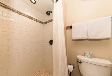 The Maxwell Inn - 24