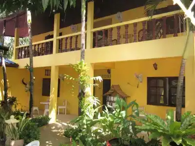 Baan Orchid Guesthouse - 8