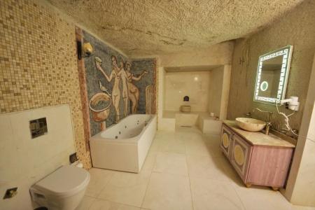 Caftan Cave Suites - 39