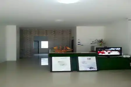 Central View - 12