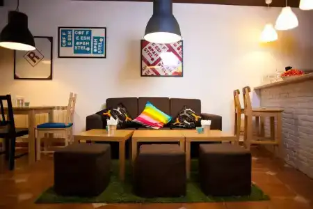 Yard Hostel & Coffee - 9