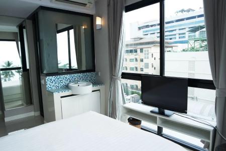 Serenotel Pattaya - 41