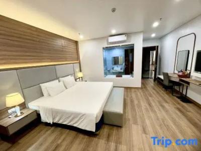 Halong Central - 61