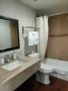 Lyfe Inn & Suites By Aga - Lax Airport - 26
