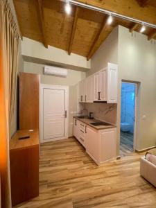 Rias Penthouse Suites - 100