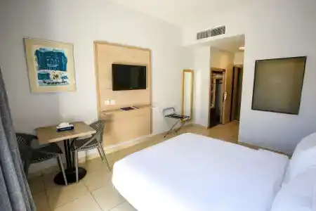 Golden Tulip Aqaba - 6